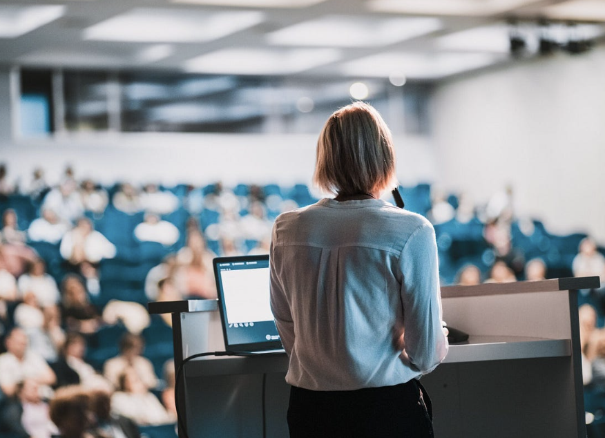 Keynote Speaker Spotlight: Dr. Pranjali Gajbhiye on AI and Neuroinformatics in Psychiatry conference